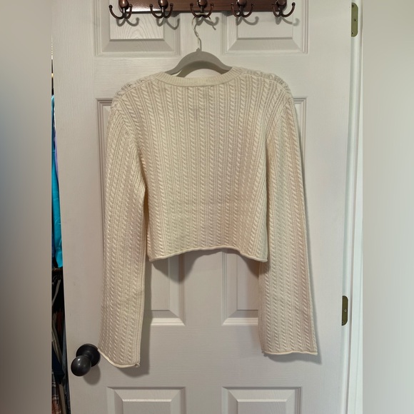 NWOT CJLA Cream Coco Sweater Size L - Picture 7 of 8